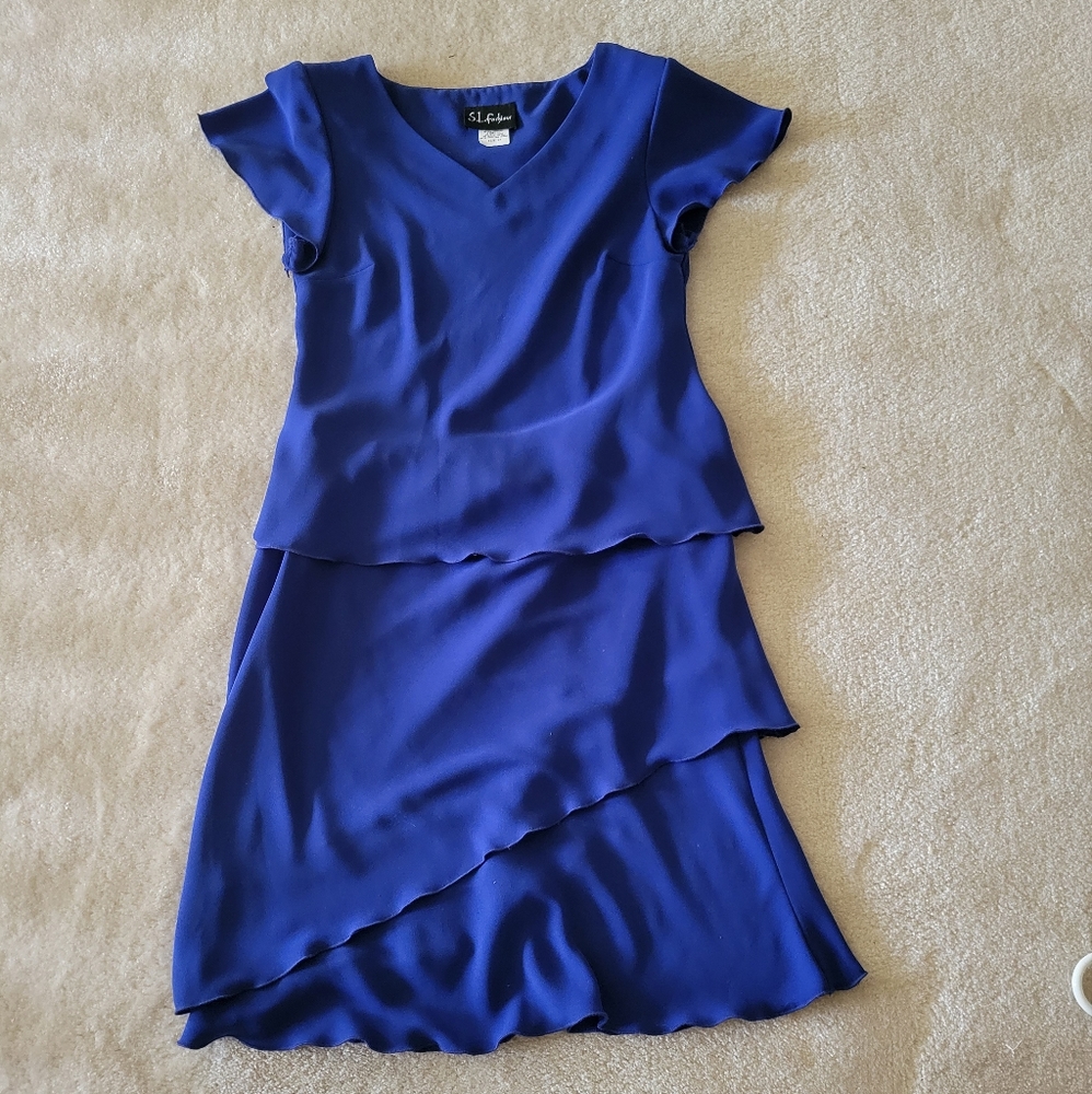 2 piece tired blue dress
